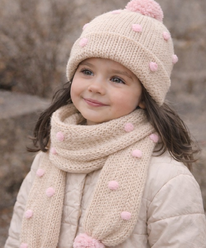 Set aus Mütze und Schal (3–7 Jahre)