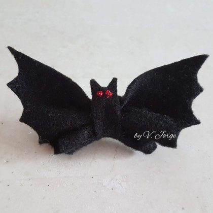 Patenthaarspange mit Fledermaus