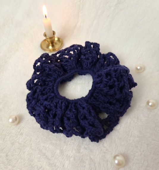 Scrunchie 10